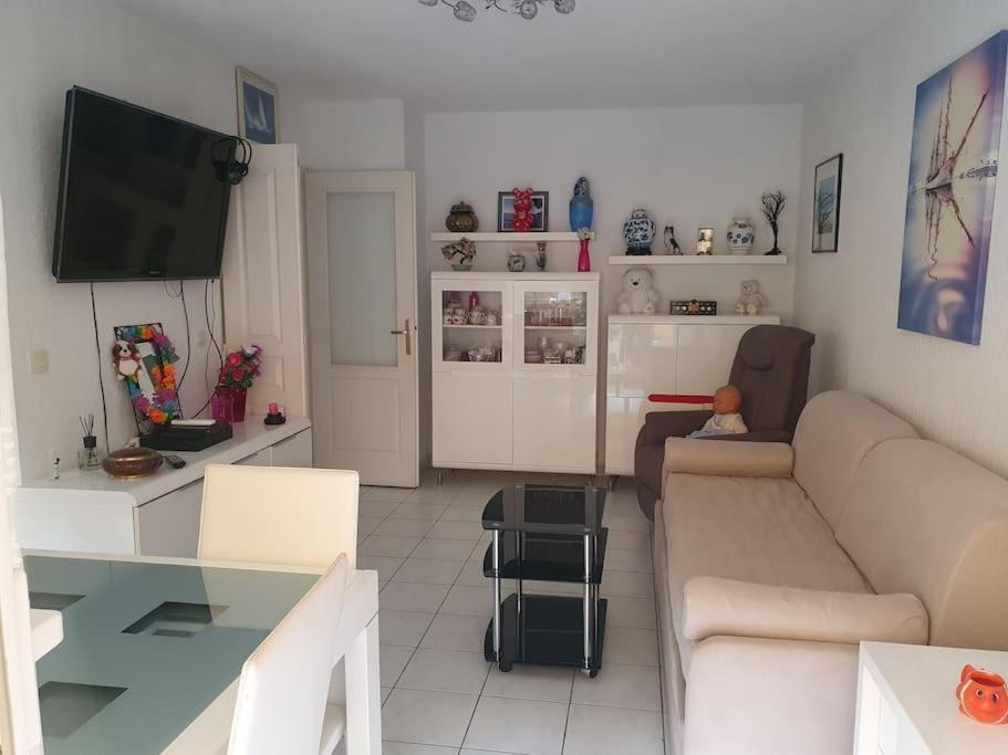 Appartement Yoyo. Mentona Zewnętrze zdjęcie